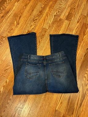 Women’s dark blue flare jeans